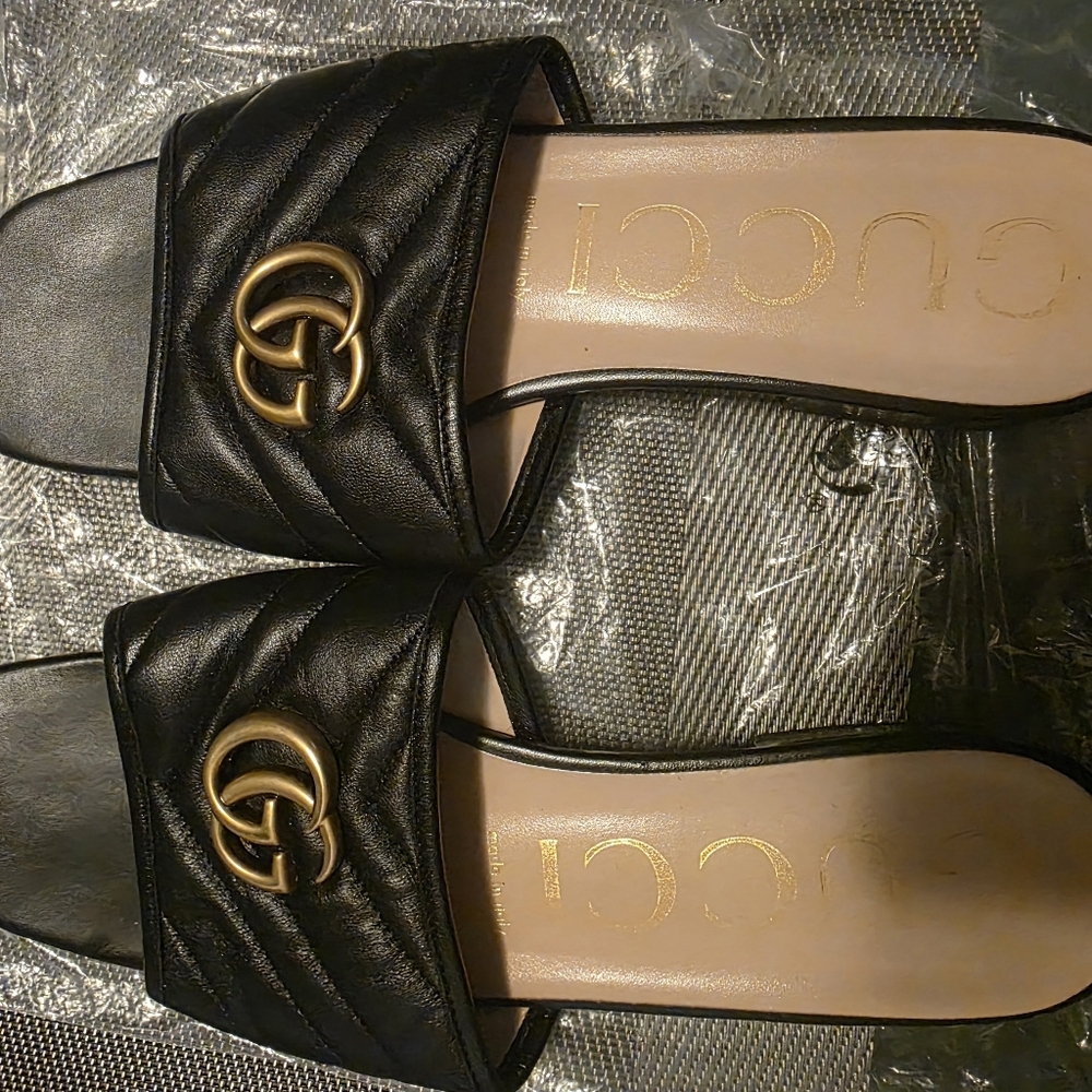 Gucci Large Tote - Picture 3 of 12